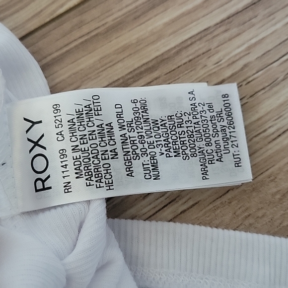 NWT Roxy T shirt size L - Picture 12 of 12